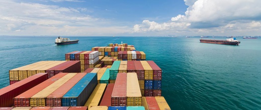 Выставление счета на услуги морских контейнерных перевозок